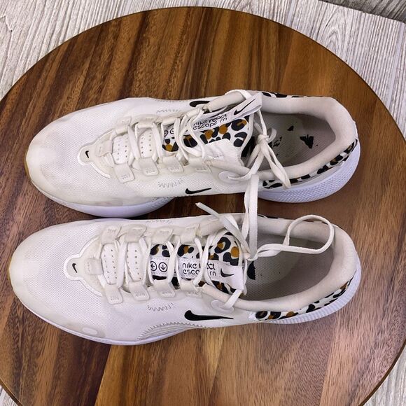 Nike React Escape Running Shoe White Leopard Womens Size 10 Sneakers DM3083-100 - Picture 10 of 11
